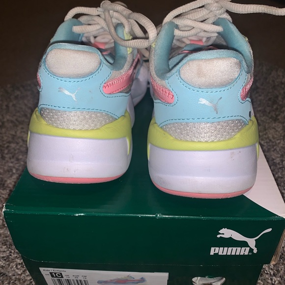 Puma Sneaker & Puma shirt for girls | Bundle alert 🚨 - Picture 2 of 14